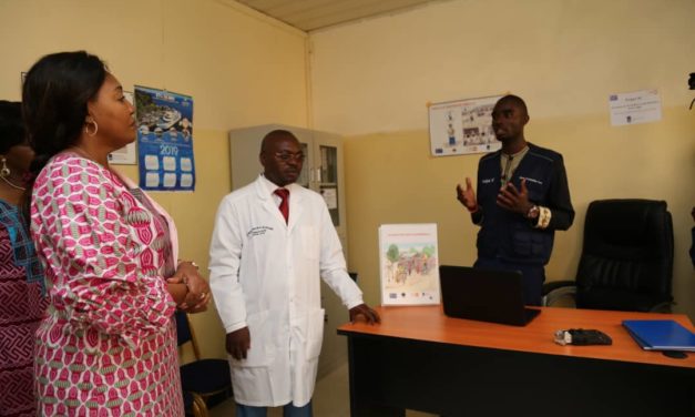 L’APSME reçoit la Première Dame de la RDC dans son bureau de réinsertion socio-économique de l’Hôpital de Kyeshero